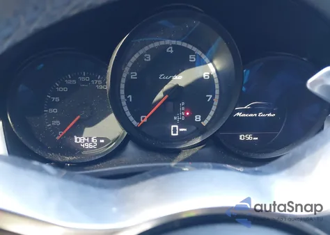 2016 Porsche Macan Turbo z USA, uszkodzony, nr VIN WP1AF2A58GLB90436